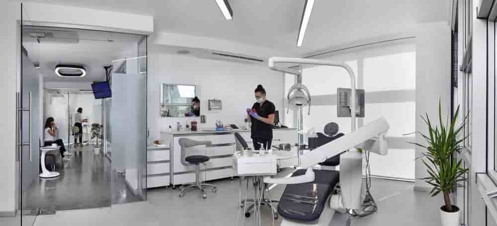 Verifizierte Patientenbewertungen von Dentaglobal Dental Clinic in Izmir, Turkey Slider image 3