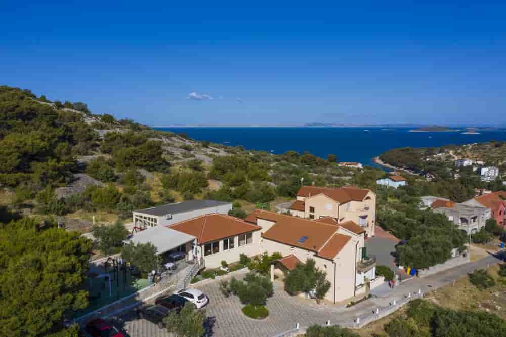 Verifizierte Patientenbewertungen von Polyclinic Markov in Murter, Croatia Slider image 10
