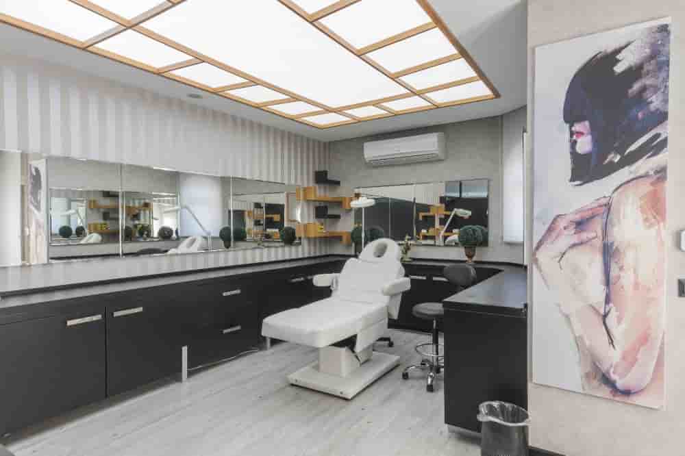 Verifizierte Patientenbewertungen von Estemita Aesthetics Clinic of Op. Dr. Hakan Olmezturk in Antalya, Turkey Slider image 10