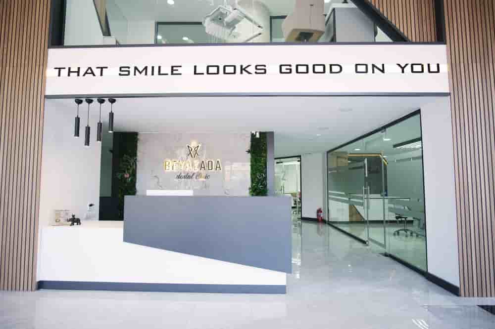 Verifizierte Patientenbewertungen von Beyaz Ada Dental Clinic in Antalya, Turkey Slider image 3