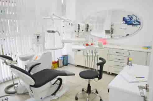 Verifizierte Patientenbewertungen von Yesilyurt Dental in Izmir, Turkey Slider image 6