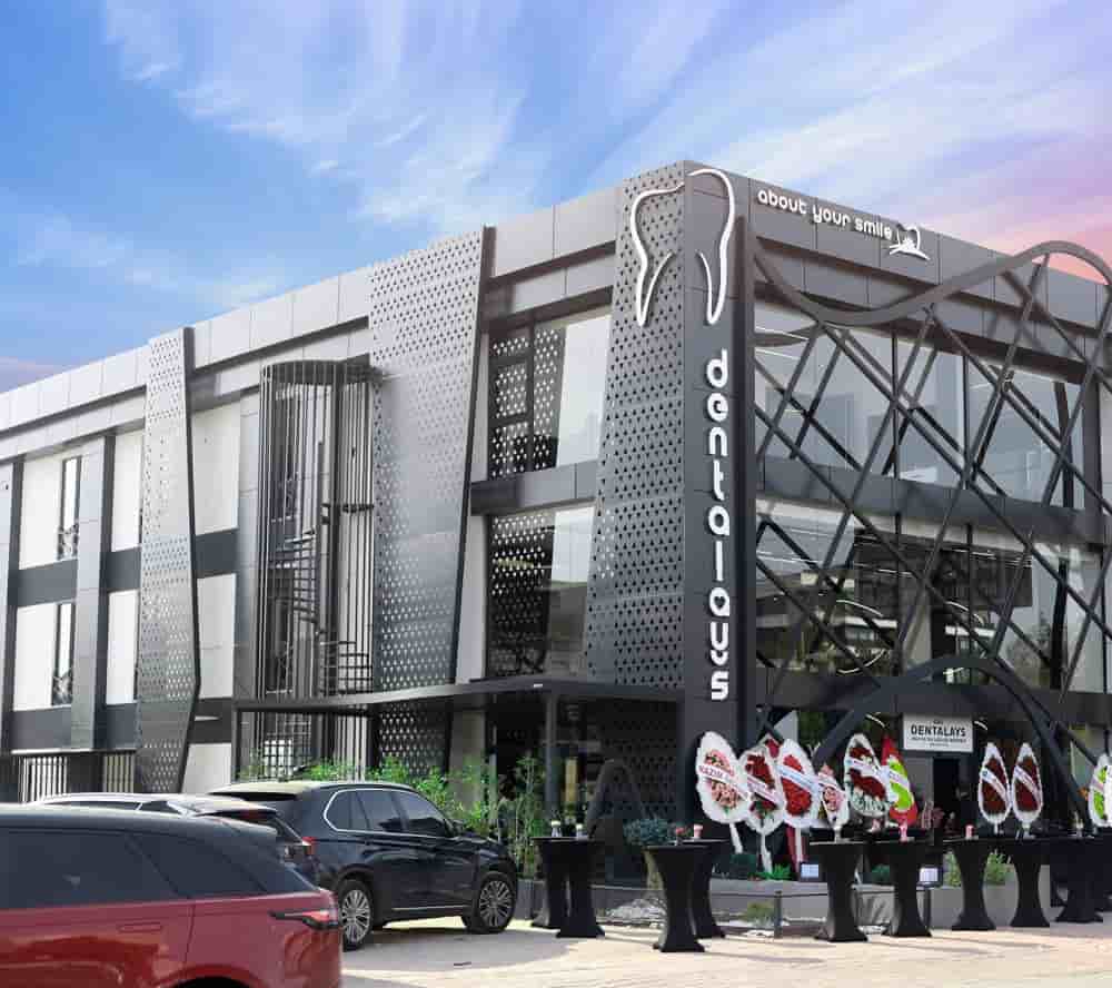 Verifizierte Patientenbewertungen von Dentalays Dental Center in Antalya, Turkey Slider image 1