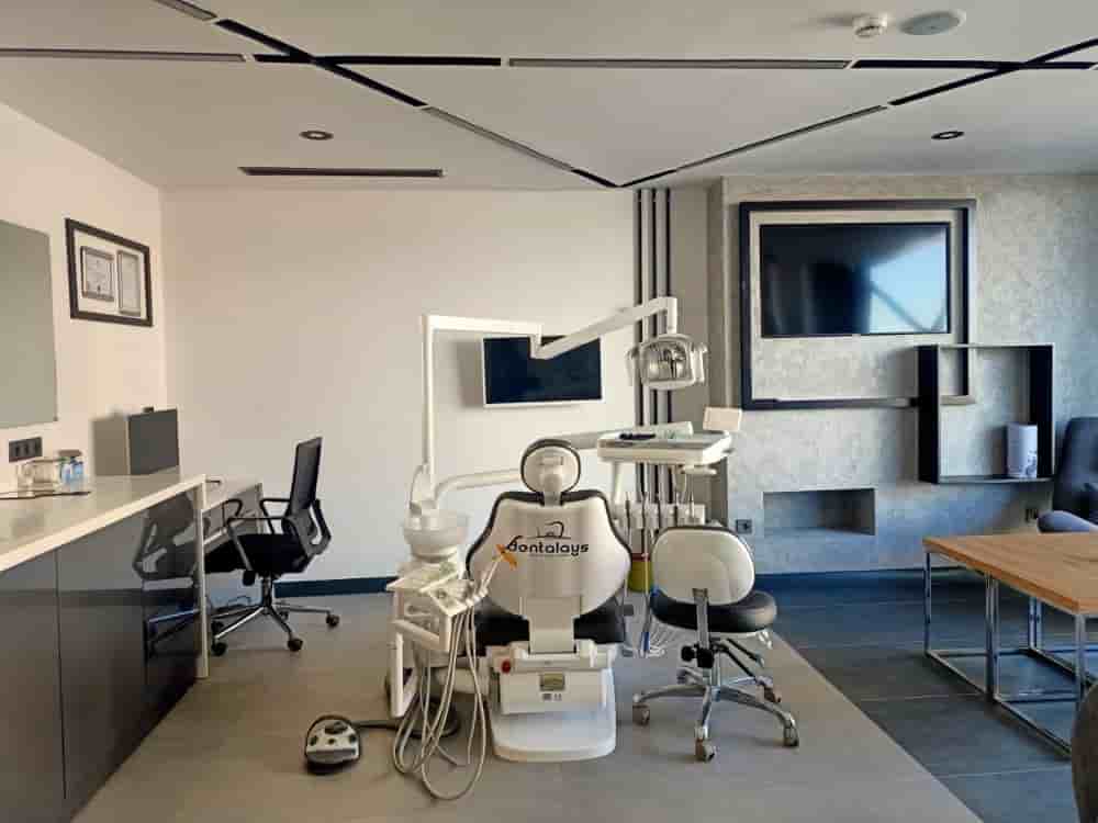 Verifizierte Patientenbewertungen von Dentalays Dental Center in Antalya, Turkey Slider image 8