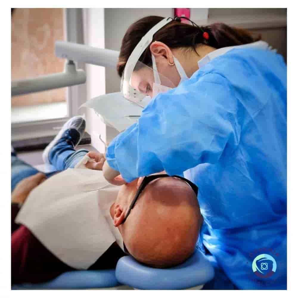 Verifizierte Patientenbewertungen von Ozdemir Dental Center in Antalya, Turkey Slider image 2