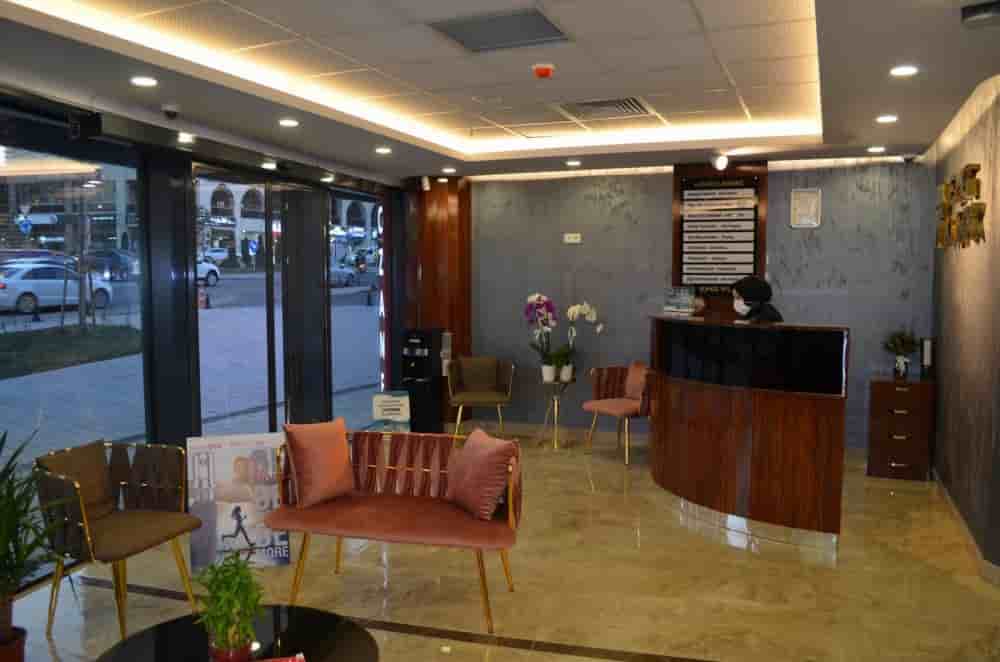 Verifizierte Patientenbewertungen von EMG KLiNiK Oral and Dental Health Clinic in Istanbul, Turkey Slider image 10