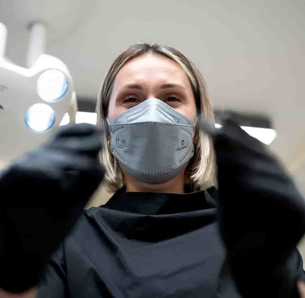 Verifizierte Patientenbewertungen von Dr. Seda Kocyigit Dental Clinic in Istanbul, Turkey Slider image 7