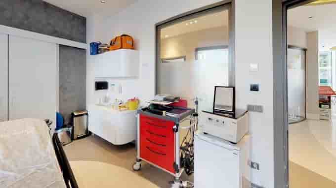 Verifizierte Patientenbewertungen von Irfan Tarhan Klinik in Istanbul, Turkey Slider image 6