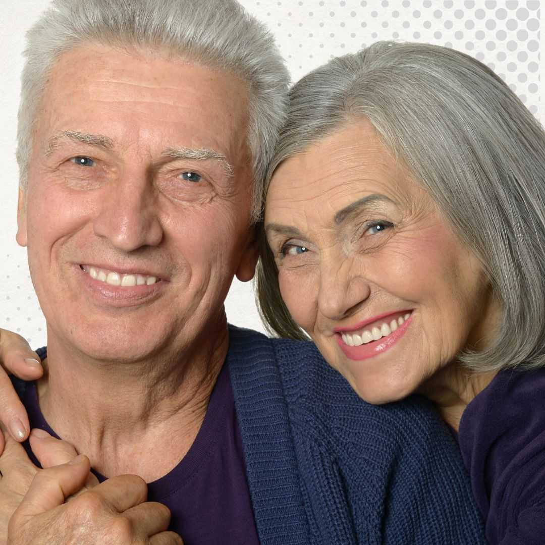 Kombination aus Zahnverklebung und Zahnsteinentfernung für den gesamten Mund für ein makelloses Aussehen – nur bei DentSpa